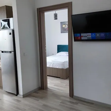 Carla Sea View Summerland *